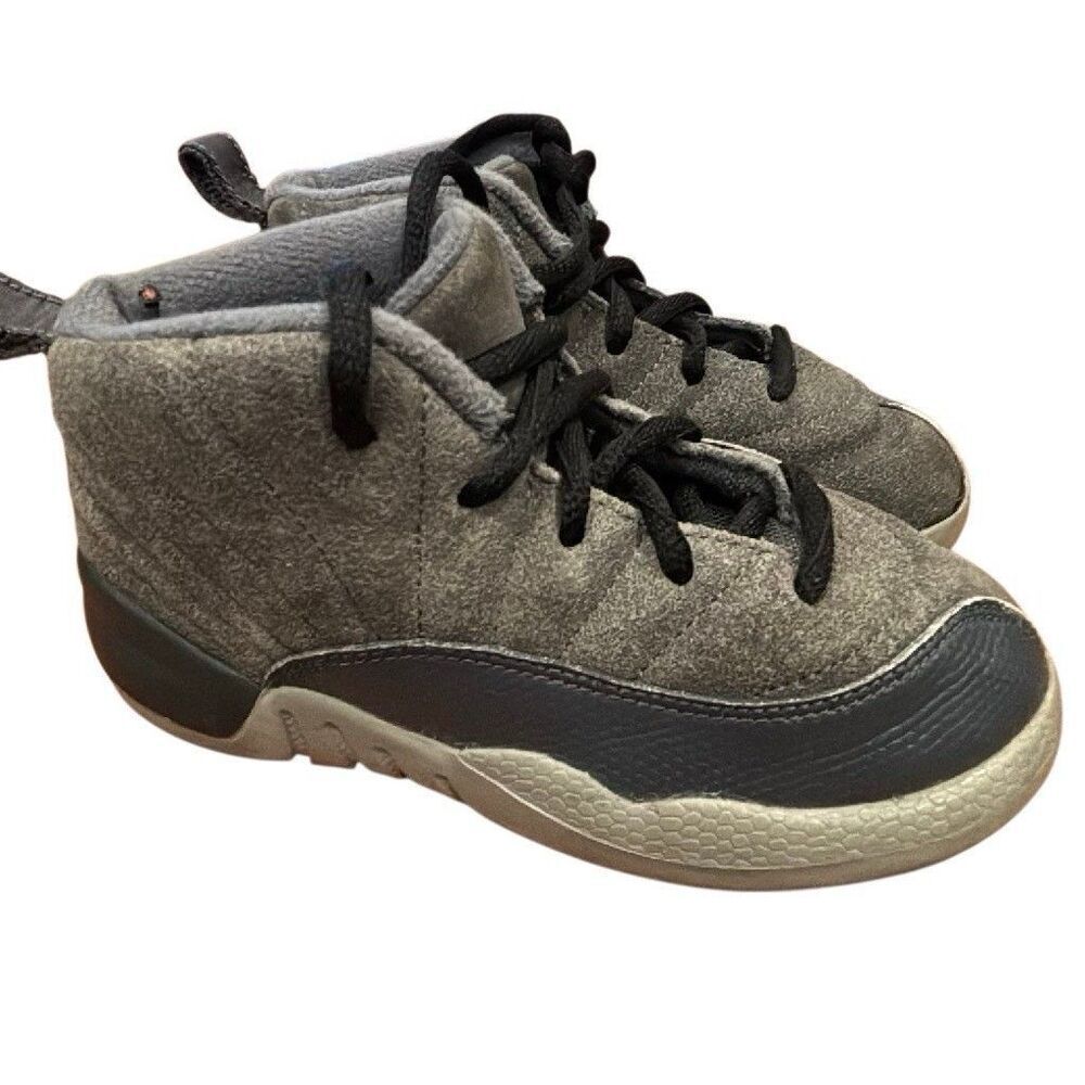 Jordan Air Jordan 12 Unisex Kids Gray/Black Suede Mid Top Sneakers size 10
